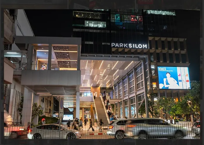 Be Cozy Silom Modern 2br 1-min To Bts & Mrt 曼谷